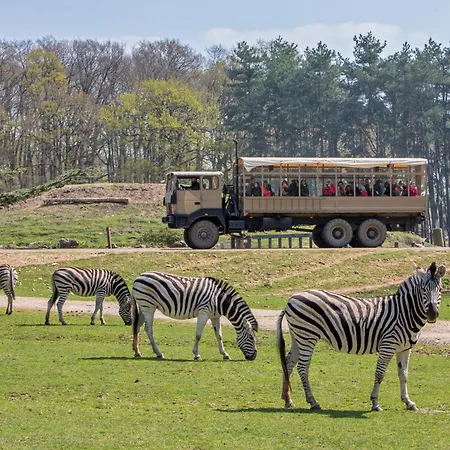 Escapade Au - Vexin Francais - Zoo Safari Thoiry דירה
